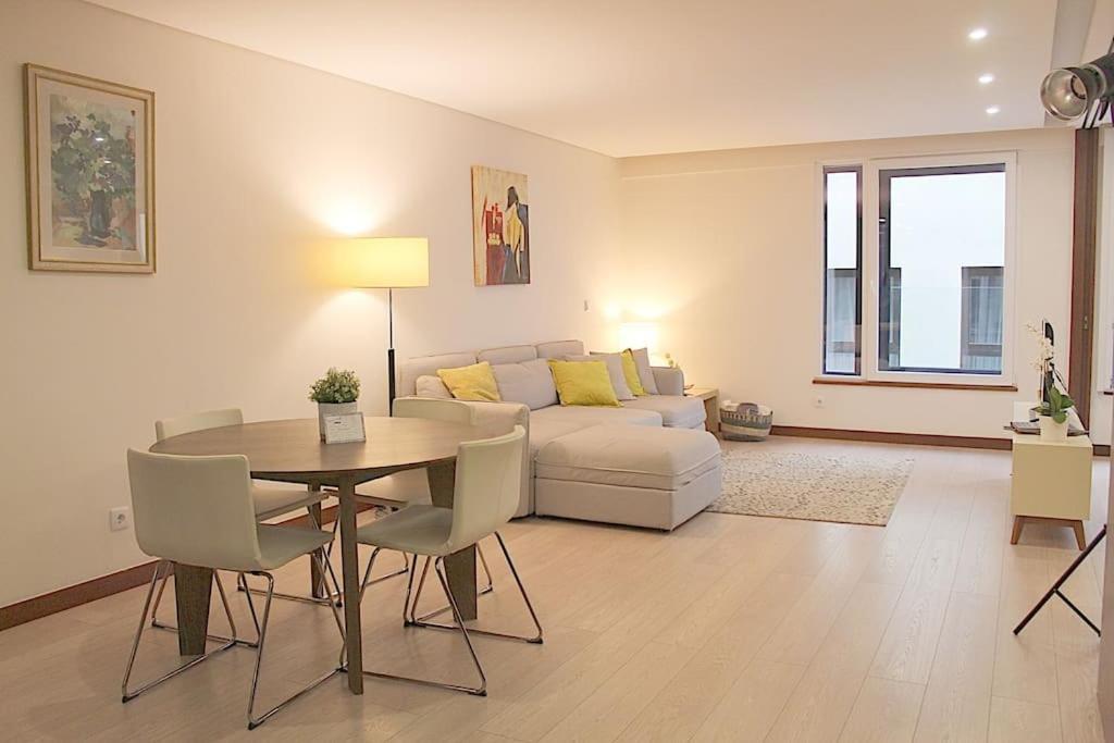 פורטו Oliveiras Charming Apartment Downtown מראה חיצוני תמונה