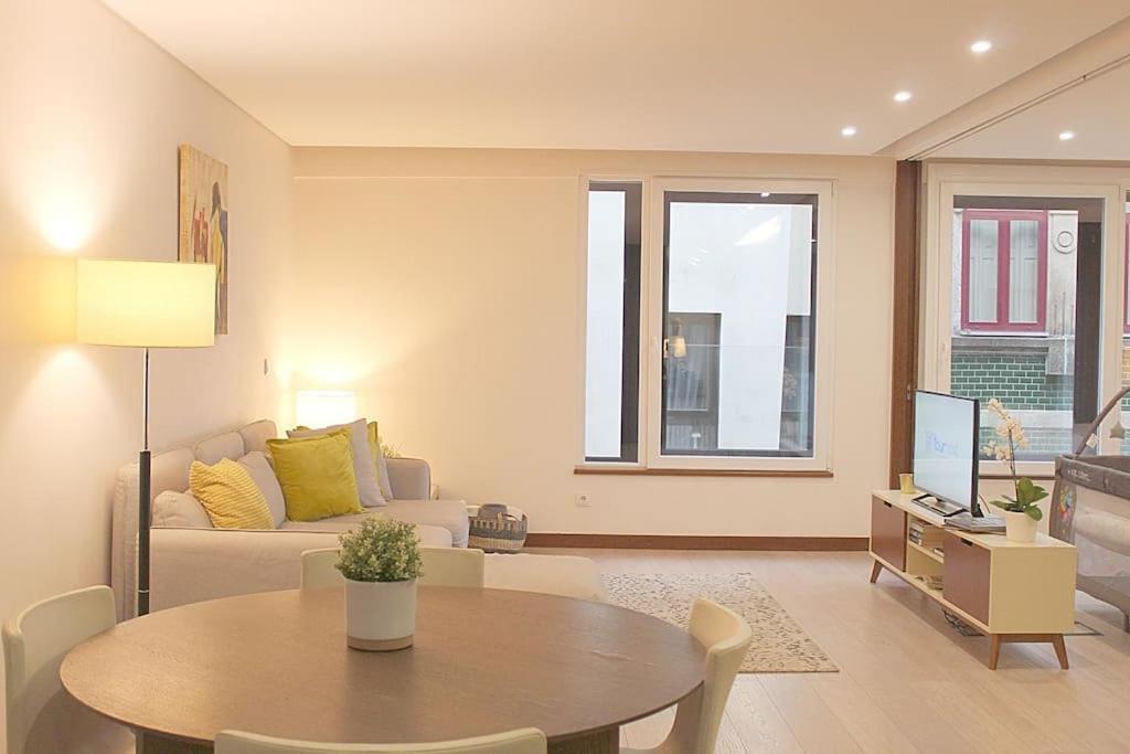 פורטו Oliveiras Charming Apartment Downtown מראה חיצוני תמונה